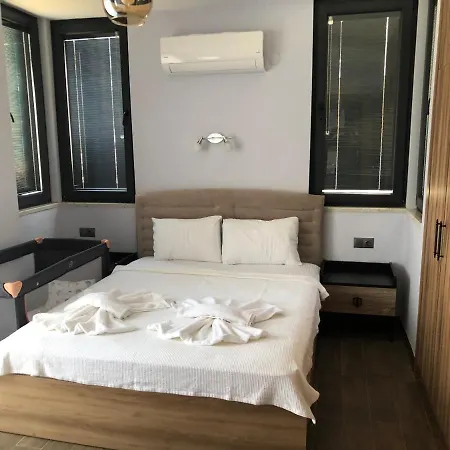 Villa Lins House 2 *